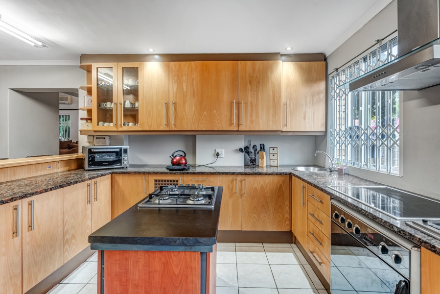 4 Bedroom Property for Sale in Beacon Bay Eastern Cape